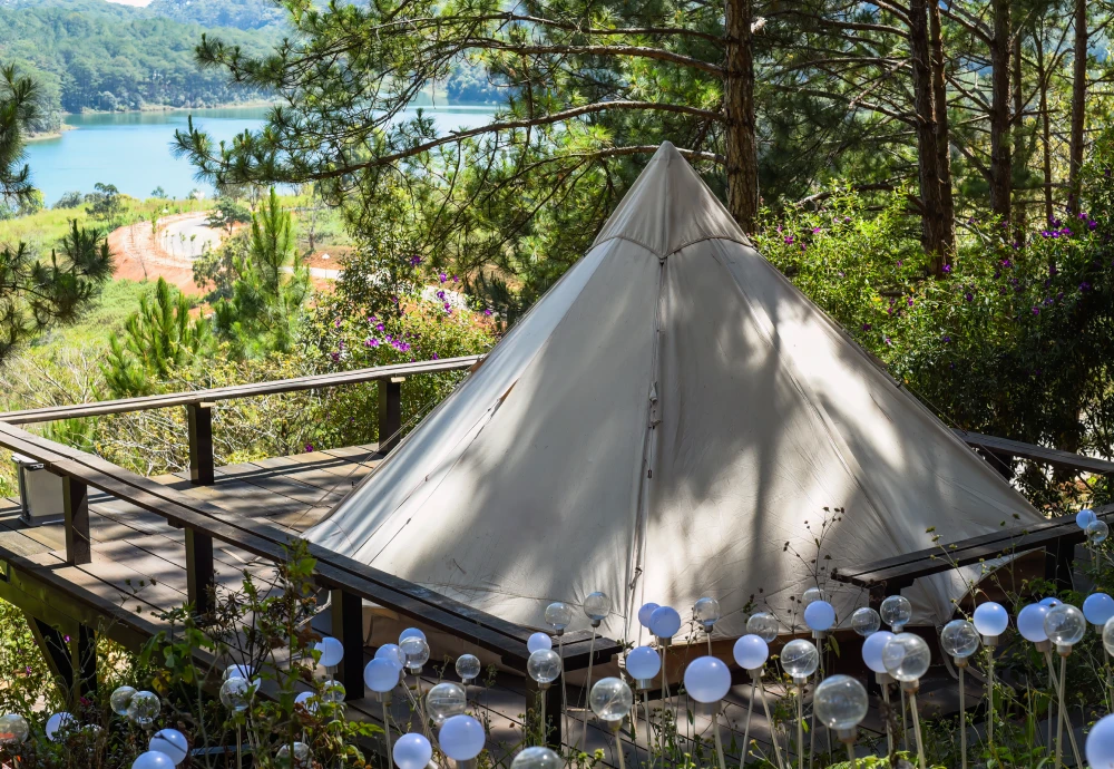 luxe pyramid tent